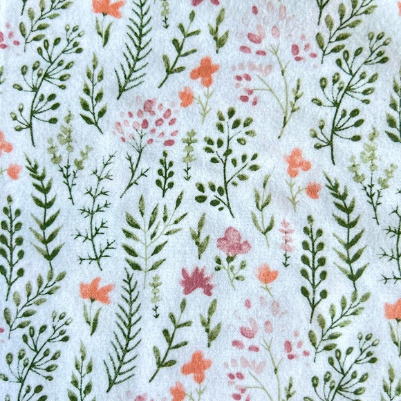 Hand Crafted Baby Blanket Colorful Floral Soft Flannel Blanket Satin Binding - Picture 6 of 6